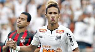 Ex-atacante do Athletico-PR surpreende torcida e revela time do coração: "Cria do"