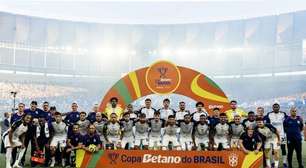 Corinthians 'muda de ideia' e define saída de três jogadores após o título da Copa do Brasil