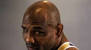 VÍDEO: Impressionante! Yoel Romero vence no wrestling após 20 anos de afastamento; Belal é dominado