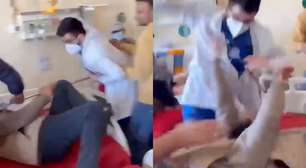 Veja o momento em que médico espanca paciente após perder a paciência