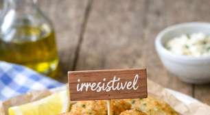 Receita tradicional de bolinhos de bacalhau: crocantes e irresistíveis