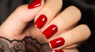 Unhas de Natal e de Ano-Novo: confira o passo a passo