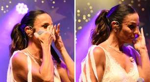 Recém-divorciada, Ivete Sangalo chora durante show em Salvador