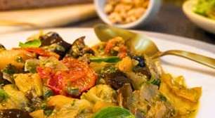 Como fazer caponata de berinjela no forno com legumes