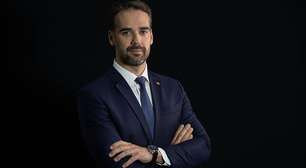 Eduardo Leite: 'Kassab tem deixado muito claro que não estaremos nem com Lula nem com Bolsonaro nas eleições'