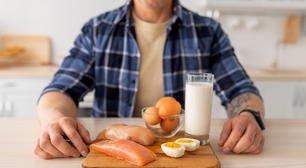 Anota aí: 10 alimentos ricos em proteínas para quem treina