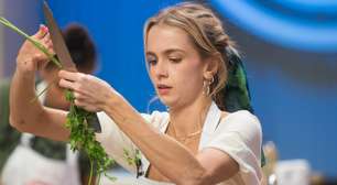 Esqueça todas as receitas de farofa para o Natal: essa versão com bacon, maçã e manteiga temperada da ex-MasterChef Isa Scherer vai transformar seu almoço