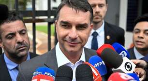 Em carta, Bolsonaro confirma filho Flávio como pré-candidato a presidente