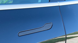 Deveria ser futurista, mas virou um pesadelo: o design das portas da Tesla que já custou 15 vidas