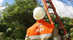 Diante do calor excessivo, Light alerta sobre sobrecarga na rede elétrica gerada por consumo