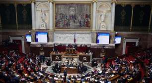 Para franceses, instabilidade política foi o 'evento mais significativo do ano', segundo pesquisa