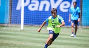 Promessa da base, Tiaguinho pode ganhar destaque no Grêmio em 2026