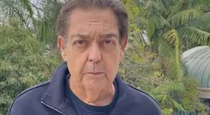 Faustão aparece de forma diferente em foto com a família no Natal