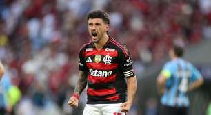 Zico afirma que jogaria ao lado de Arrascaeta no Flamengo e explica como