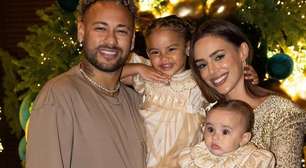 Esposa de Neymar gera polêmica com vestido em Natal: 'Pra quê isso?'