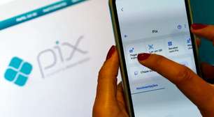 Pix fora do ar? Clientes de bancos relatam instabilidade para fazer transações