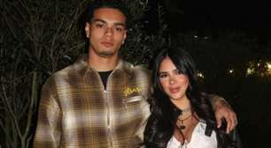 João Mendes, filho de Ronaldinho Gaúcho, vive primeiro Natal na Inglaterra com a filha e a esposa