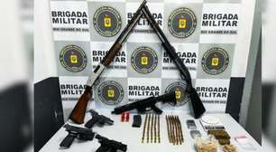 Operação da Brigada Militar apreende fuzil, drogas e arsenal pesado em área rural de Caxias do Sul