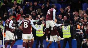 João Pedro marca, mas Aston Villa vira sobre o Chelsea e faz história