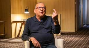 Galvão recebe alta após ser internado com início de pneumonia