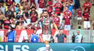 Torcida do Fluminense se revolta com recusa do clube em negociar zagueiro