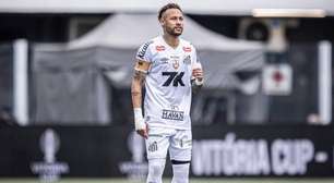 Santos aguarda definição de Neymar sobre renovação enquanto inicia pré-temporada