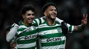 Sporting goleia o Rio Ave para colar no líder Porto