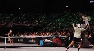 Sabalenka é derrotada por Kyrgios na Batalha dos Sexos