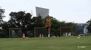 Liberado do Vila Nova sem marcar gols, jogador assina com time da Série B
