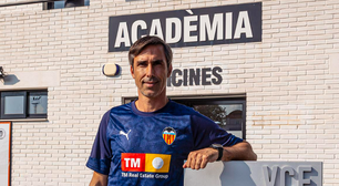 Fernando Martín, técnico do Valencia, morre em acidente de barco na Indonésia