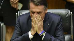 Bolsonaro passa por novo procedimento para conter crises de soluço