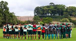 Chapecoense ganha nova opção no meio-campo durante treino no CT
