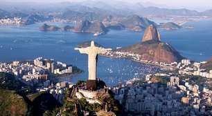 Buscas por passagens para o Ano Novo no Rio crescem 29% em 2025