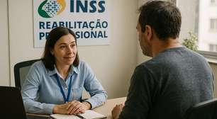 Reabilitação Profissional do INSS: O que é e como ela garante o seu emprego em 2026