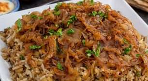 Mjadra tradicional: receita árabe de arroz com lentilhas