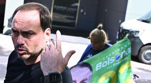 A nova intervenção médica planejada para deter as crises de soluço de Bolsonaro