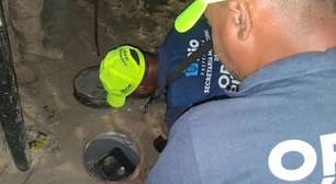 SEOP faz Operação Tatuí e encontra bebidas enterradas na areia de Copacabana antes do Réveillon