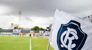 Interesse em ex-zagueiro do maior rival e chegada de volante: confira as últimas movimentações do Remo no mercado