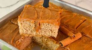 Bolo de churros simples e delicioso com massa fofinha para deixar seu café de ano novo irresistível