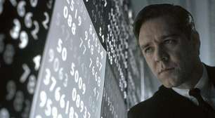 "Senti uma pontada no coração": A opinião de Russell Crowe sobre a atuação de Joaquin Phoenix na cinebiografia que ele recusou fazer