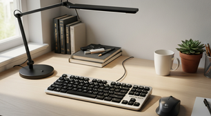 3 acessórios até R$ 100 para renovar a mesa de trabalho