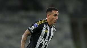 Saravia é oferecido ao Corinthians e pode reforçar a lateral-direita