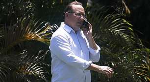 John Textor faz proposta por recompra da SAF do Botafogo