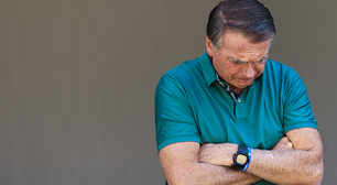 Bolsonaro passa por novo procedimento para conter crises de soluço em Brasília