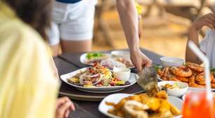 Cuidados com a alimentação na praia evitam intoxicação