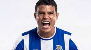 Ex-Milan revela que técnico barrou volta de Thiago Silva: "Fechou com três cadeados"