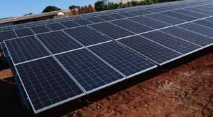 Solar cresce 11,4 GW e prevê expansão em 2026 com baterias