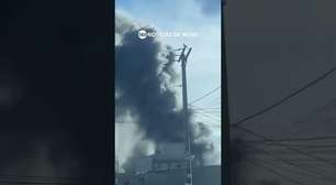 Incêndio atinge indústria de vidros em Mogi das Cruzes