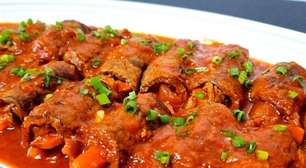 Bracciola ou bife a rolê para servir um prato clássico e saboroso no seu jantar de fim de ano