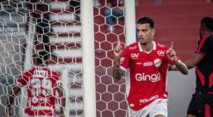 Após lesão, Bruno Xavier tem bolada exposta no Vila Nova